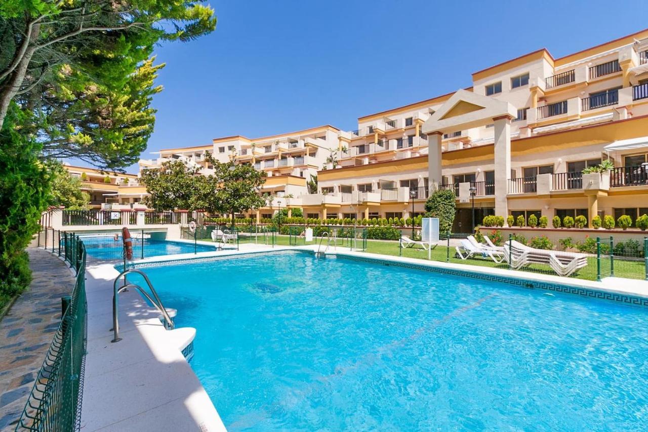 Oleholidays 226 Romana Playa Primera Linea De Mar Marbella Exteriör bild