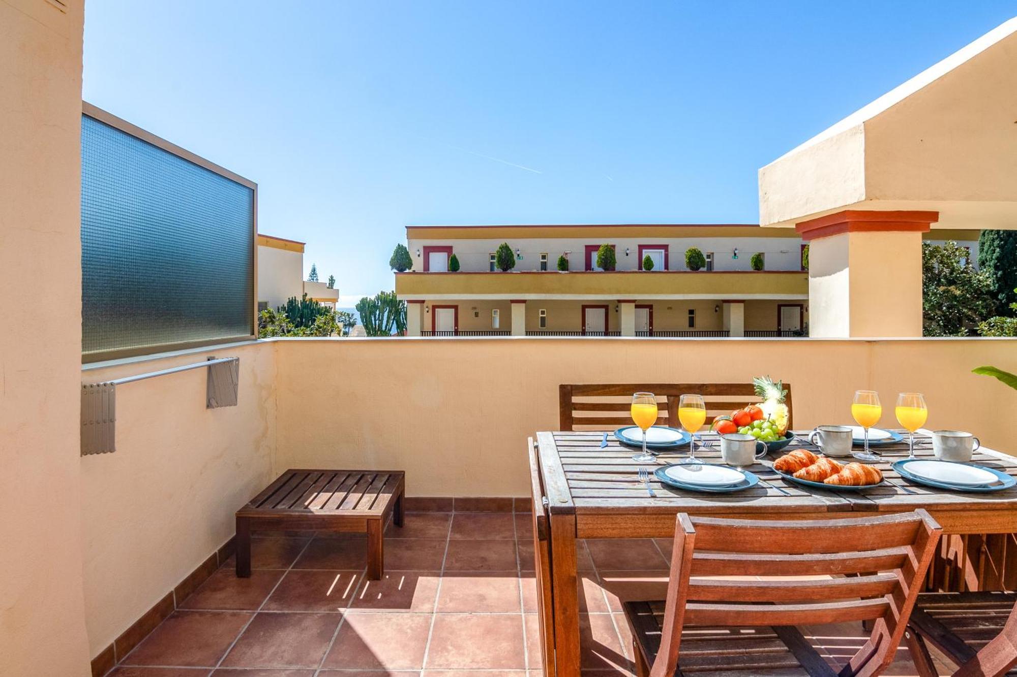 Oleholidays 226 Romana Playa Primera Linea De Mar Marbella Exteriör bild